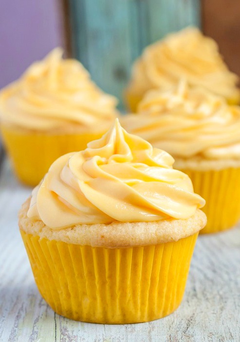 gluten-free-lemon-cupcakes-111