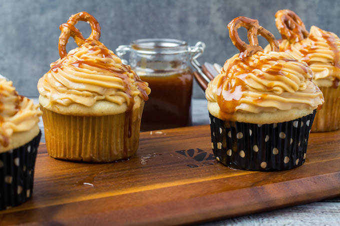 gluten-free-salted-caramel-cupcakes-2